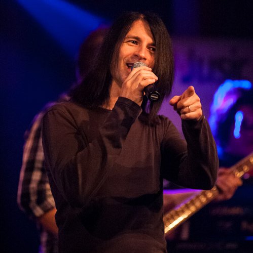 sarmalele-reci-hard-rock-cafe-bucuresti-20-ani-24