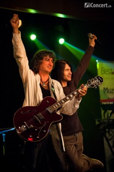 sarmalele-reci-hard-rock-cafe-bucuresti-20-ani-28