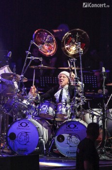 tarja-turunen-mike-terrana-beauty-and-the-beat-bucuresti-16