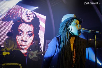 2-akua-naru-the-digflo-band-bucuresti-silver-church-05