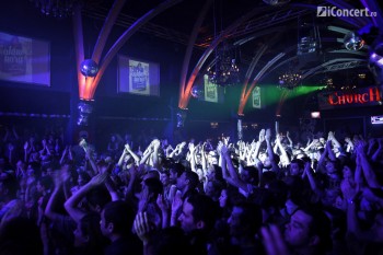 2-akua-naru-the-digflo-band-bucuresti-silver-church-12