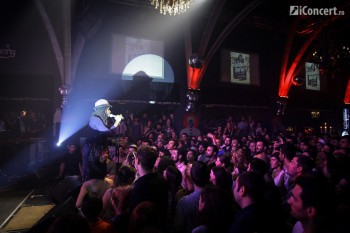 2-akua-naru-the-digflo-band-bucuresti-silver-church-13