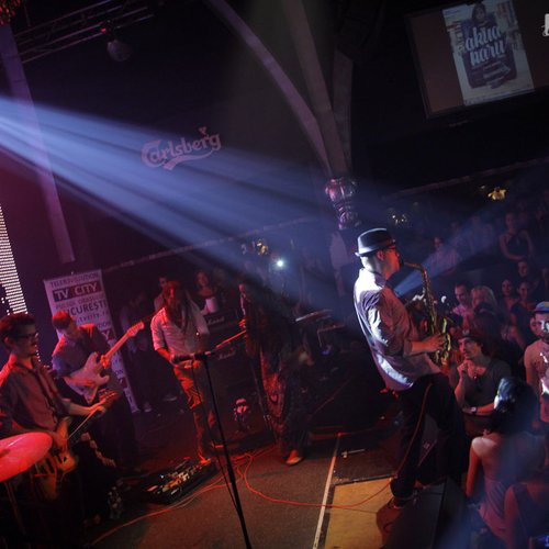 2-akua-naru-the-digflo-band-bucuresti-silver-church-16