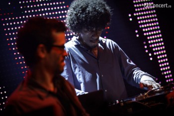 2-akua-naru-the-digflo-band-bucuresti-silver-church-23