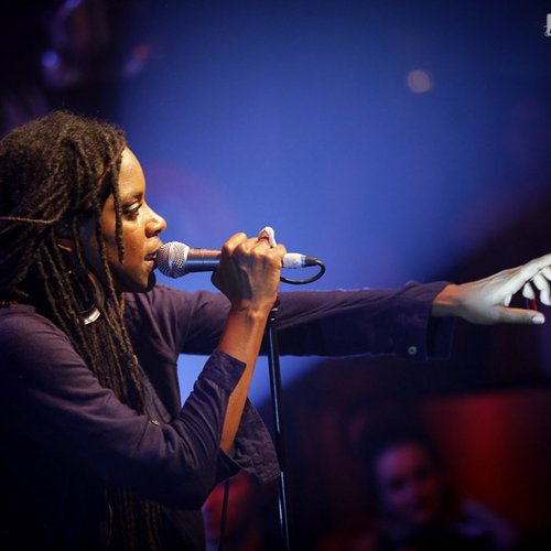 2-akua-naru-the-digflo-band-bucuresti-silver-church-27