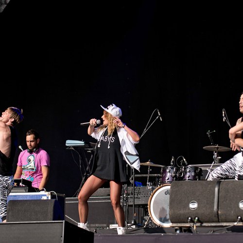 3-delia-cluj-arena-music-fest-2013-06