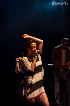 3-nouvelle-vague-backyard-weekend-2013-07