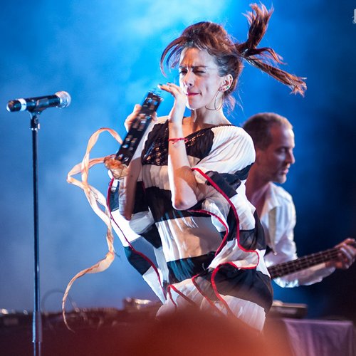 3-nouvelle-vague-backyard-weekend-2013-25