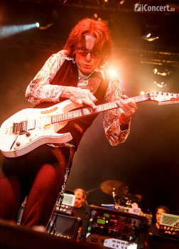 3-steve-vai-eco-fest-2013-arenele-romane-14