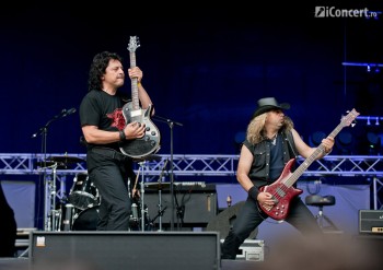 4-compact-cluj-arena-music-fest-2013-03