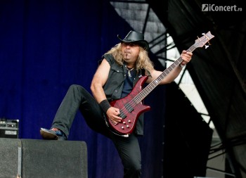 4-compact-cluj-arena-music-fest-2013-07