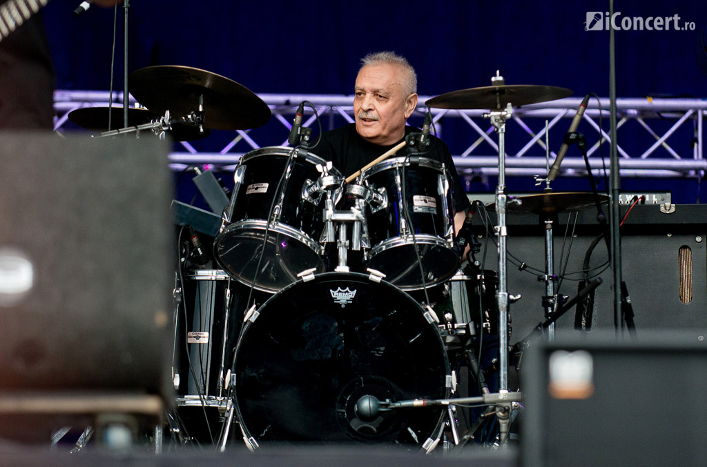 4-compact-cluj-arena-music-fest-2013-08