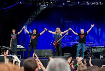 4-compact-cluj-arena-music-fest-2013-17