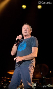 6-deep-purple-cluj-arena-music-fest-2013-11