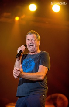 6-deep-purple-cluj-arena-music-fest-2013-13