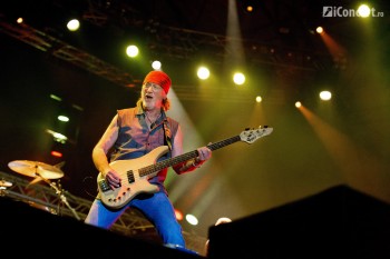 6-deep-purple-cluj-arena-music-fest-2013-17