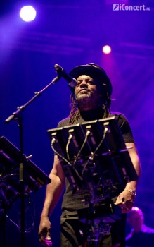 6-ub40-cluj-arena-music-fest-2013-09