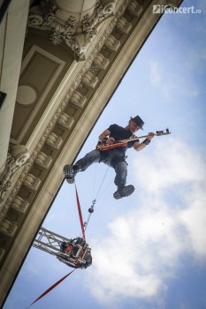 b-fit-in-street-bucuresti-2013-04