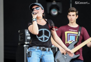 01-electric-fence-bestfest-2013-bucuresti-2