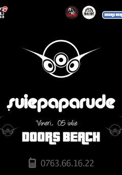 suie-paparude-doors-beach