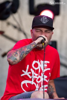 8-one-for-one-bestfest-2013-bucuresti-01