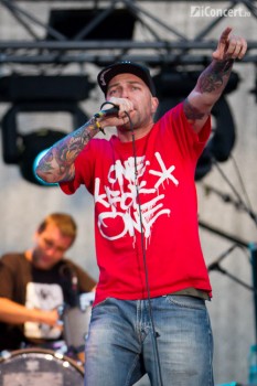 8-one-for-one-bestfest-2013-bucuresti-02