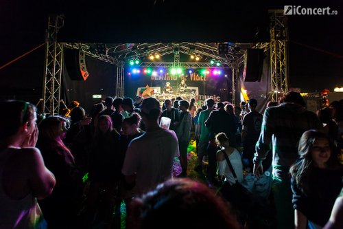 Scena Blazing Vibes de la B'ESTFEST 2013 - Foto: Daniel Robert Dinu / iConcert.ro