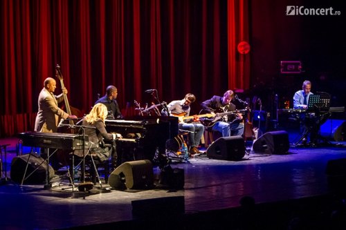 Diana Krall alături de trupa sa, la Bucureşti - Foto: Daniel Robert Dinu / iConcert.ro