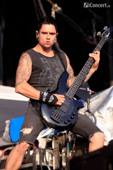 bullet-for-my-valentine-rock-the-city-2013-bucuresti-02