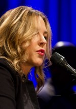 diana-krall-sala-palatului-bucuresti-2013-glad-rag-doll-15