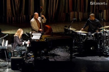 diana-krall-sala-palatului-bucuresti-2013-glad-rag-doll-18