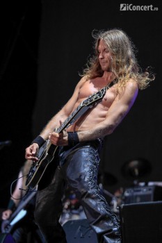 enslaved-rock-the-city-2013-bucuresti-12