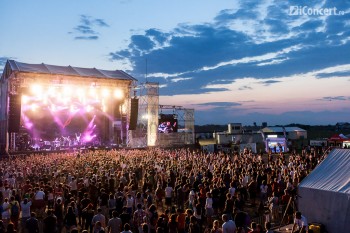 enter-shikari-bestfest-2013-bucuresti-23