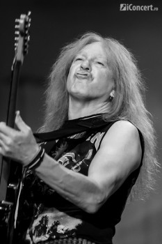 iron-maiden-bucuresti-2013-maiden-england-02