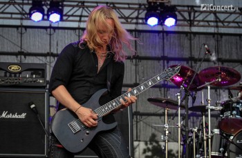 1-amaranth-artmania-festival-2013-32