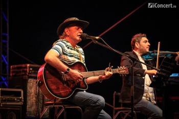 2-ducu-bertzi-folk-you-2013-vama-veche-04