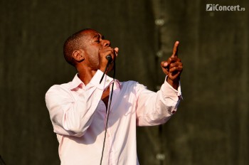 3-mike-and-the-mechanics-bucuresti-2013-romexpo-12