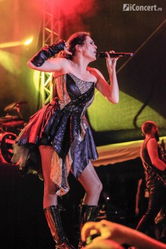 3-within-temptation-artmania-festival-2013-08