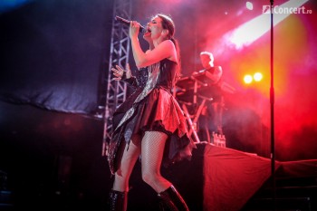 3-within-temptation-artmania-festival-2013-18