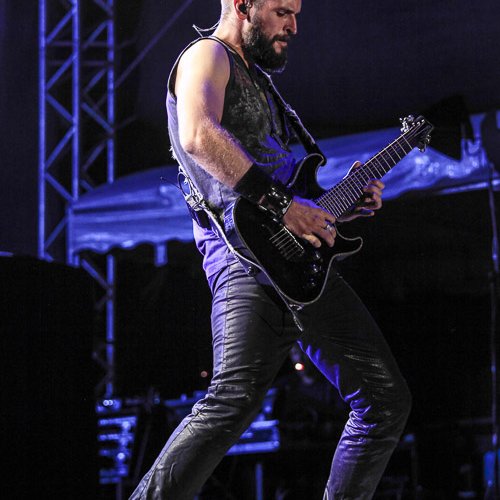 3-within-temptation-artmania-festival-2013-24