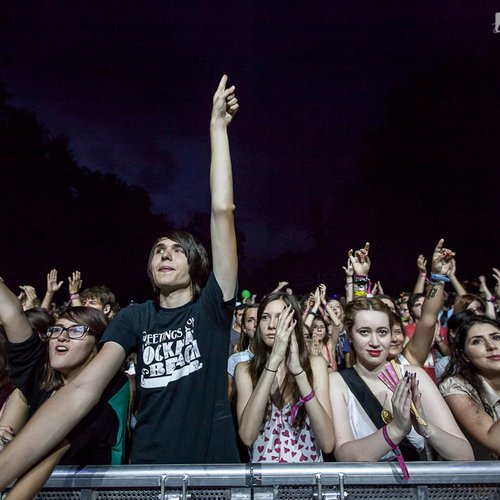4-glasvegas-summer-well-2013-15