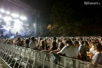 4-glasvegas-summer-well-2013-18