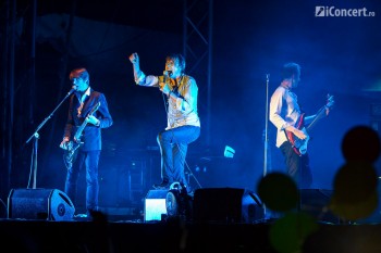 5-suede-summer-well-2013-14