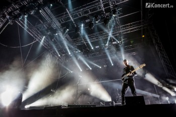 5-the-xx-summer-well-2013-09