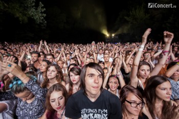 5-the-xx-summer-well-2013-17