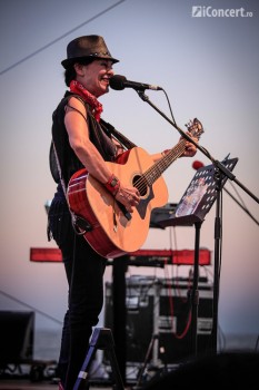 7-zoia-alecu-folk-you-2013-vama-veche-02