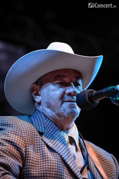 9-nicu-alifantis-folk-you-2013-vama-veche-04