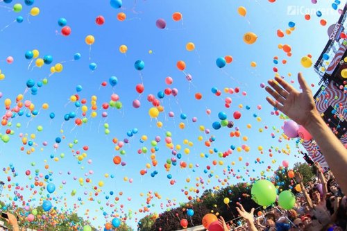 Balloon Party cu 10.000 de baloane la Sziget Festival 2013 - Foto: Pătraşcu Maian Ruxandra - iConcert.ro