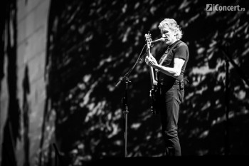 roger-waters-the-wall-2013-bucuresti-piata-constitutiei-11