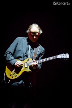 roger-waters-the-wall-2013-bucuresti-piata-constitutiei-28